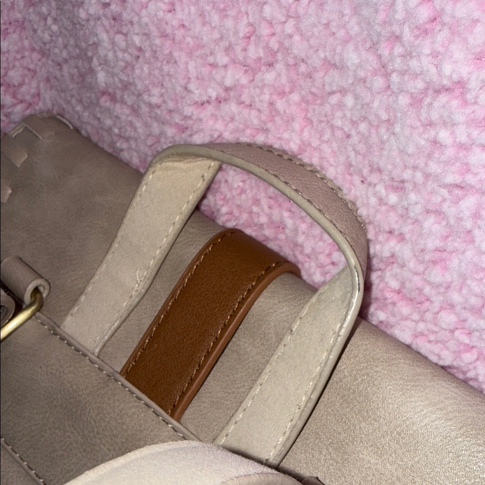 Her Universe Rey Backpack - Picture 10 of 11